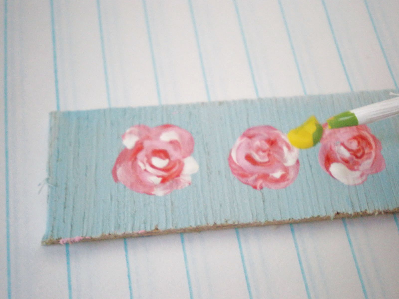 How to paint shabby chic roses